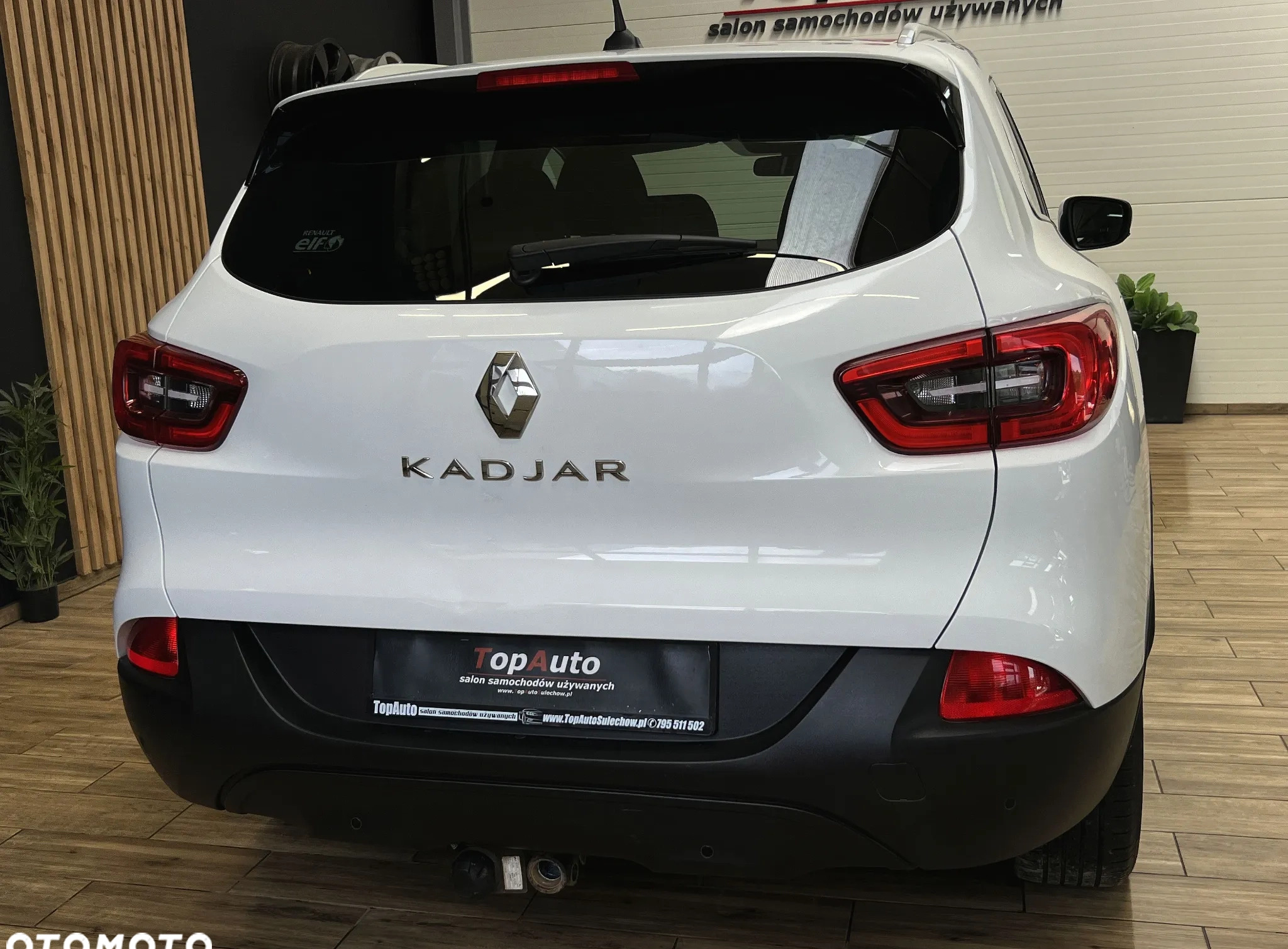 Renault Kadjar cena 59900 przebieg: 123000, rok produkcji 2018 z Kunów małe 742